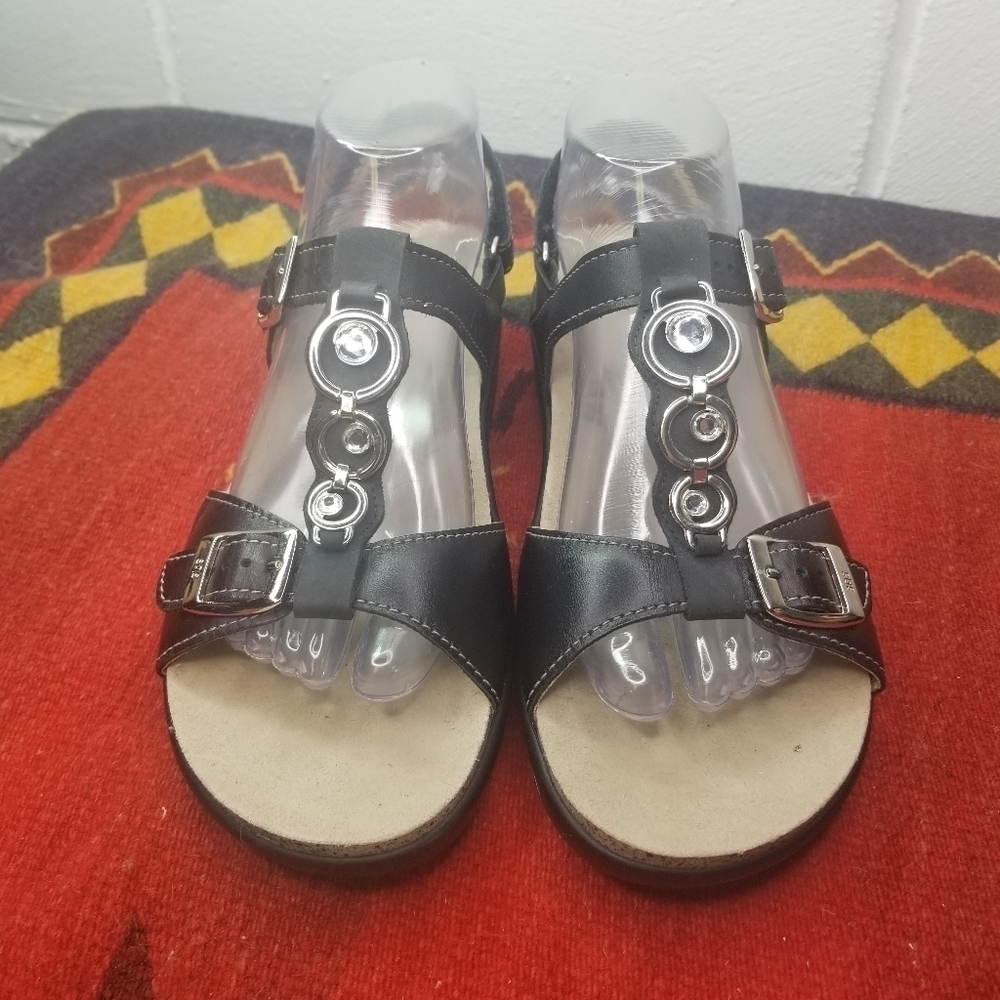 SAS Captiva black leather bling t strape sandals - Picture 10 of 11